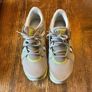 Nike sneakers size 9